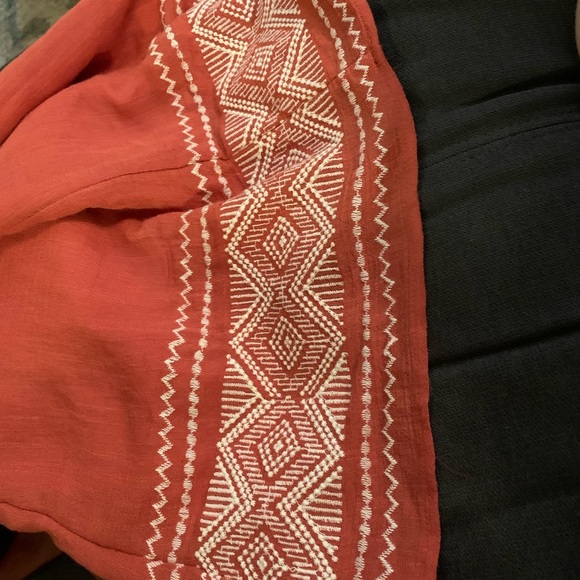 Coral off the shoulder linen dress - Picture 5 of 8